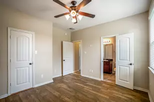 11210 Misty Willow Ln, Tomball, TX 77375 - Photo 13