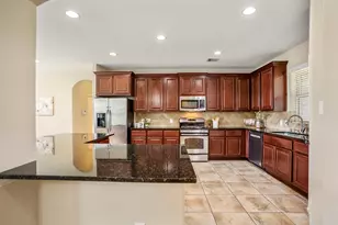 11210 Misty Willow Ln, Tomball, TX 77375 - Photo 7