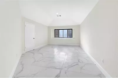 13723 Rocky Bluff Drive, Houston, TX 77085 - Photo 11