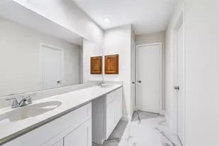 13723 Rocky Bluff Dr, Houston, TX 77085 - Photo 13