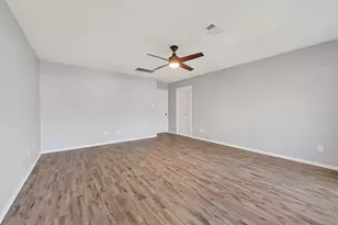 925 Manchester Dr, Conroe, TX 77304 - Photo 27