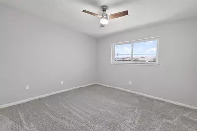 925 Manchester Drive, Conroe, TX 77304 - Photo 33