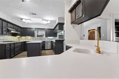 925 Manchester Drive, Conroe, TX 77304 - Photo 23