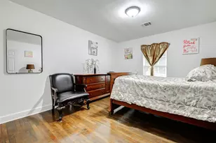 706 Beaumont St, Anahuac, TX 77523 - Photo 31