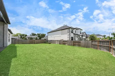 10235 Forest Lake Drive, Missouri City, TX 77459 - Photo 43