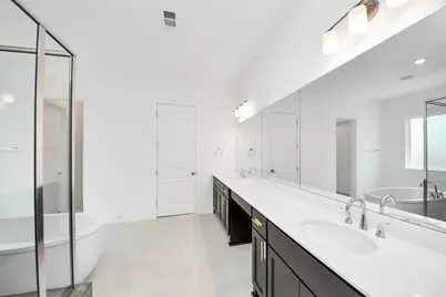 10235 Forest Lake Drive, Missouri City, TX 77459 - Photo 27
