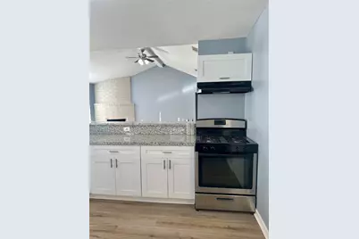 15770 Chimney Rock Road, Houston, TX 77489 - Photo 15