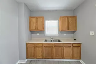 4142 Alvin St, Houston, TX 77051 - Photo 7