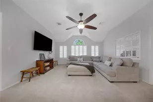 79 N Cochrans Green Cir, The Woodlands, TX 77381 - Photo 27