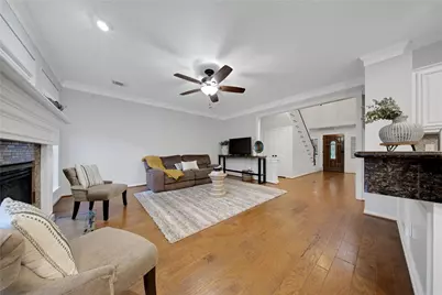 79 N Cochrans Green Circle, The Woodlands, TX 77381 - Photo 15