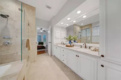 79 N Cochrans Green Circle, The Woodlands, TX 77381 - Photo 21