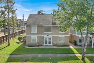 770 Memorial Mews St, Houston, TX 77079 - Photo 15