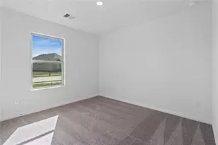 826 Imperial Loop, Alvin, TX 77511 - Photo 5