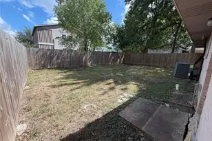 3827 Amos St, Houston, TX 77021 - Photo 11