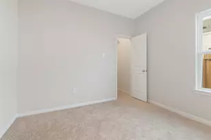 8022 Burnt Orchid Dr, Houston, TX 77016 - Photo 11