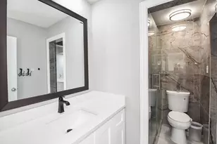 6418 Cambridge Glen Ln, Houston, TX 77035 - Photo 17