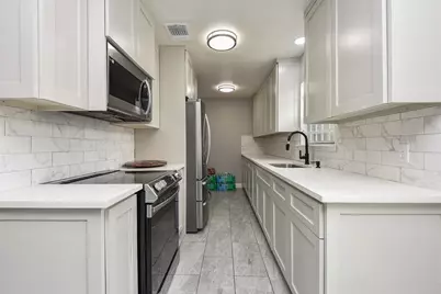 6418 Cambridge Glen Lane, Houston, TX 77035 - Photo 7