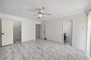 9227 Vickijohn Dr, Houston, TX 77031 - Photo 25