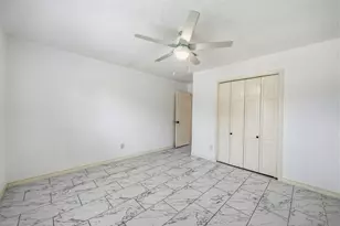 9227 Vickijohn Dr, Houston, TX 77031 - Photo 23