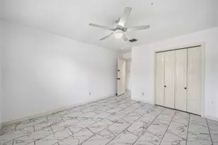 9227 Vickijohn Dr, Houston, TX 77031 - Photo 21