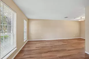 4539 Pioneer Trail St, Sugar Land, TX 77479 - Photo 9