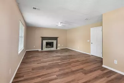 4539 Pioneer Trail Street, Sugar Land, TX 77479 - Photo 5