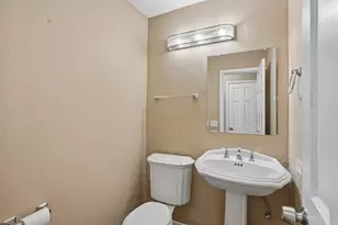 4539 Pioneer Trail St, Sugar Land, TX 77479 - Photo 17