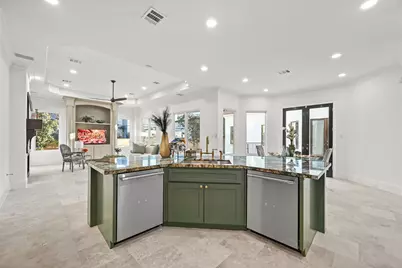 4811 Braesvalley Drive, Houston, TX 77096 - Photo 13