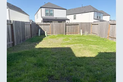 2913 Crown Gate Drive, Houston, TX 77047 - Photo 25