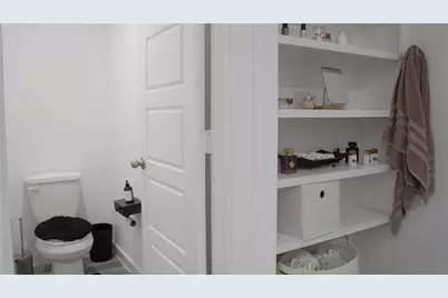 2913 Crown Gate Drive, Houston, TX 77047 - Photo 17