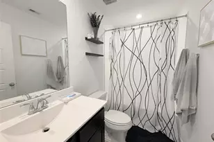 2913 Crown Gate Dr, Houston, TX 77047 - Photo 19