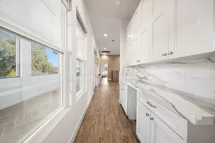 5434 Windswept Ln, Houston, TX 77056 - Photo 33