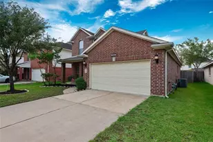 10039 Noisy Waters Dr, Houston, TX 77095 - Photo 3