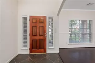 10039 Noisy Waters Dr, Houston, TX 77095 - Photo 5