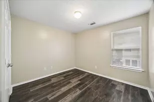 14334 Fairbuff Ln, Houston, TX 77014 - Photo 11