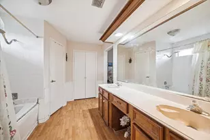 15427 Rio Plaza Dr, Houston, TX 77083 - Photo 11