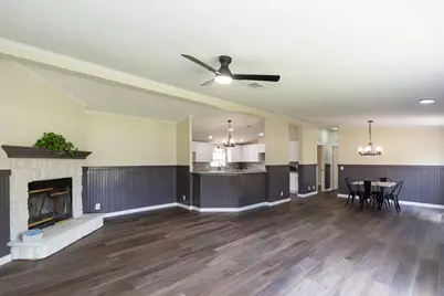 10023 S Country Drive, Alvin, TX 77511 - Photo 17