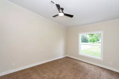 10023 S Country Drive, Alvin, TX 77511 - Photo 31