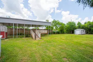 10023 S Country Dr, Alvin, TX 77511 - Photo 43