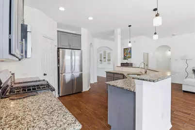 2861 Milano Lane, League City, TX 77573 - Photo 9