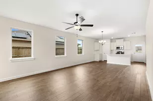 111 County Rd 5102B, Cleveland, TX 77327 - Photo 9