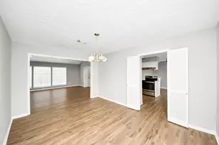 619 Shenandoah Dr, Shenandoah, TX 77381 - Photo 15