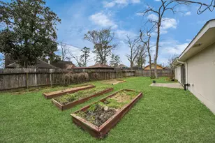 619 Shenandoah Dr, Shenandoah, TX 77381 - Photo 47