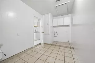 13510 Greenbriar Dr, Sugar Land, TX 77498 - Photo 13