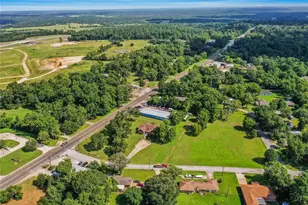 2201 Badger Ln, Huntsville, TX 77320 - Photo 39