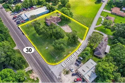 2201 Badger Lane, Huntsville, TX 77320 - Photo 35