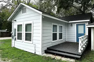 4318 1st St, Bacliff, TX 77518 - Photo 1