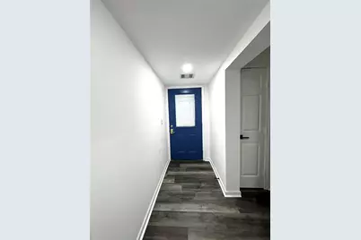 4318 1st Street #C, Bacliff, TX 77518 - Photo 3