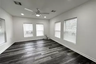 4318 1st St, Bacliff, TX 77518 - Photo 9