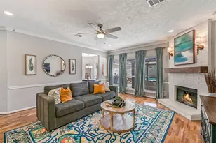 303 Melodywood Dr, Friendswood, TX 77546 - Photo 11